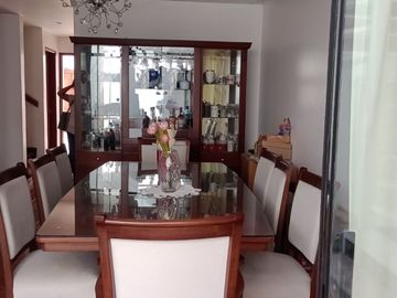 Se Alquila Casa De 3 Pisos En Zona Exclusiva De La Molina