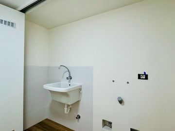 Se Vende Moderno Duplex En Edificio De Estreno - Miraflores
