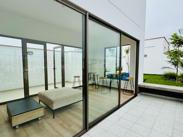 Se Vende Moderno Duplex En Edificio De Estreno - Miraflores