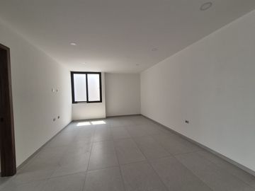 CASA EN PREVENTA CON 3 RECÁMARAS UBICADA SOBRE RECTA A CHOLULA.