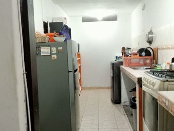 Casa 3 pisos Tungasuca carabayllo