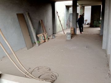 Casa 3 pisos Tungasuca carabayllo