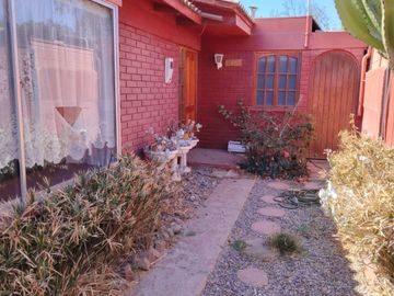 OPORTUNIDAD-CÓMODA CASA VILLA LOS ÁLAMOS