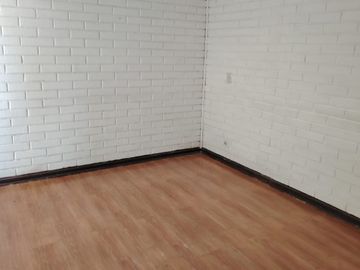 OPORTUNIDAD-CÓMODA CASA VILLA LOS ÁLAMOS