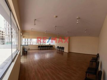 📍🏡 ¡Ubicación Perfecta! Hermoso Departamento En Venta En Surco Residencial