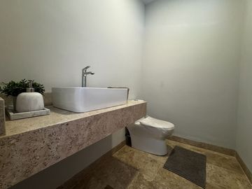 Casa en Venta en Privada en Villa Magna modelo VIDAN