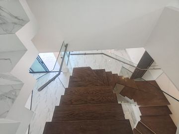 HERMOSA RESIDENCIA EN VENTA 🏡 en Condominio tipo Americano