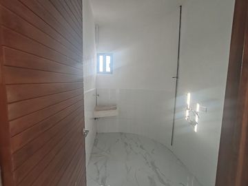 HERMOSA RESIDENCIA EN VENTA 🏡 en Condominio tipo Americano