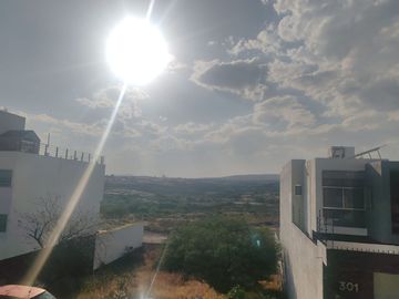 HERMOSA RESIDENCIA EN VENTA 🏡 en Condominio tipo Americano