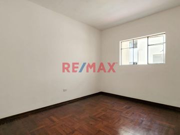 Vendo Departamento En Pueblo Libre (Cerca Al Parque Amoretti)