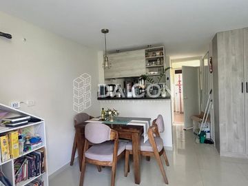Apartamento en conjunto cerrado 2 habitaciones, 2 baños: Seguridad, Piscina y Comodidad