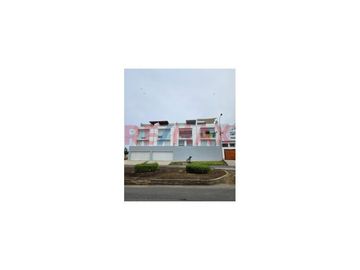 🏡 Exclusiva Casa De Playa En Venta En San Bartolo – Lujo Y Confort Frente Al Mar 🌊
