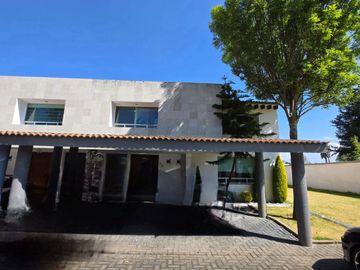 Casa en venta en Ocoyoacac, Bosques de los encinos