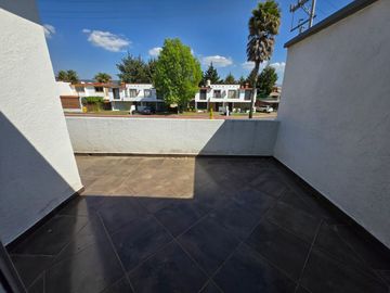 Casa en venta en Ocoyoacac, Bosques de los encinos