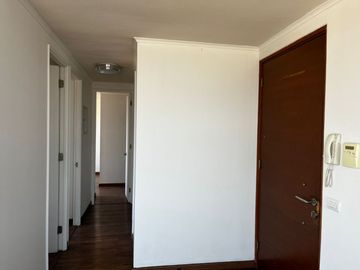 Se Vende Departamento 3d, estacionamiento y bodega , opción de Arriendo con Compromiso de Compra.