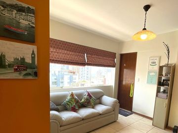 🌟 📢 ¡¡ Excelente Oportunidad !! ¡¡ Venta De Bonito, Cómodo Y Amplio Dúplex En 7° Piso Muy Bien Ubicado En Miraflores En Zona Céntrica Y Segura Y Con