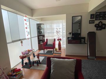 🌟 📢 ¡¡ Excelente Oportunidad !! ¡¡ Venta De Bonito, Cómodo Y Amplio Dúplex En 7° Piso Muy Bien Ubicado En Miraflores En Zona Céntrica Y Segura Y Con