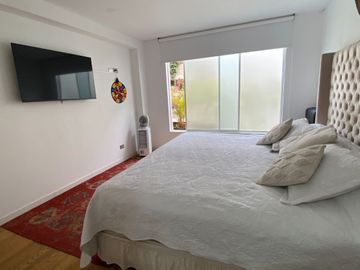 VENDO DEPARTAMENTO FRENTE A PARQUE EN LA AURORA
