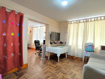 🏠 **Casa En Venta - Alondras 266 Esq Con Las Aguilas 224M2, Bellavista, Callao**
