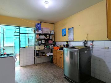 🏠 **Casa En Venta - Alondras 266 Esq Con Las Aguilas 224M2, Bellavista, Callao**