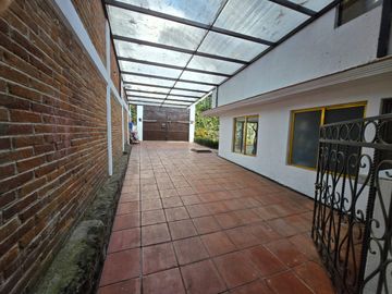 Casa en venta en Lerma, Residencial Las Quintas