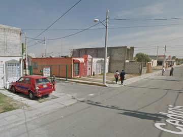 CASA DE RECUPERACIÓN BANCARIA EN CALLE RETANA, FRACC. ARBOLADA LOS SAUCES, ZUMPANGO, EDO MEX. ¡NO SE ACEPTAN CRÉDITOS!