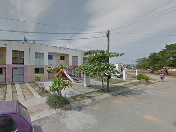 CASA DUPLEX DE RECUPERACIÓN BANCARIA EN CALLE DEL LIRIO, COL. JARDINES DEL SOL, BAHIA DE BANDERAS, NAYARIT. ¡NO SE ACEPTAN CRÉDITOS!