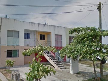 CASA DUPLEX DE RECUPERACIÓN BANCARIA EN CALLE DEL LIRIO, COL. JARDINES DEL SOL, BAHIA DE BANDERAS, NAYARIT. ¡NO SE ACEPTAN CRÉDITOS!