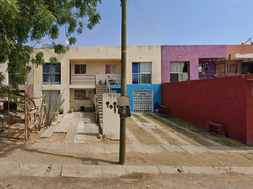 CASA DE RECUPERACIÓN BANCARIA EN CALLE PRIMULAS, COLONIA JARDINES DEL SOL, BAHÍA DE BANDERAS, NAYARÍT. ¡NO CREDITOS!