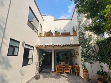 CASA EN VENTA EN CAMINO REAL
