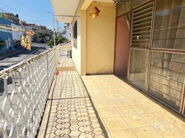 ¡CASA EN VENTA EN LA COLONIA OBLATOS!