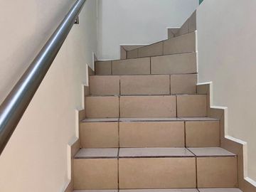 Se vende casa en privada Caucaso en Valle Alto