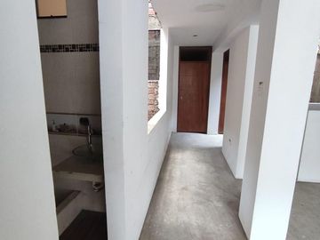 Casa en Venta ideal para inversion en San Juan de Lurigancho
