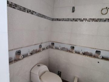 Casa en Venta ideal para inversion en San Juan de Lurigancho
