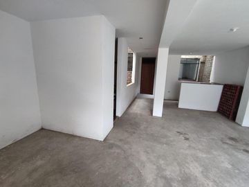 Casa en Venta ideal para inversion en San Juan de Lurigancho