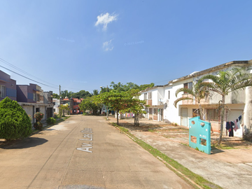 CASA DE RECUPERACIÓN BANCARIA EN AV.LAS OLAS ,RESIDENCIAL LAS OLAS, COSOLEACAQUE, VERACRUZ. ¡NO SE ACEPTAN  CRÉDITOS!