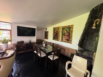 Casa en Venta en Cieneguilla – $1,300,000 USD Ideal para Eventos, Matrimonios, Fiestas Privadas y Hospedaje en Lima