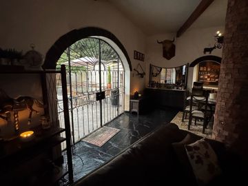 Casa en Venta en Cieneguilla – $1,300,000 USD Ideal para Eventos, Matrimonios, Fiestas Privadas y Hospedaje en Lima