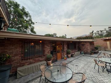Casa en Venta en Cieneguilla – $1,300,000 USD Ideal para Eventos, Matrimonios, Fiestas Privadas y Hospedaje en Lima