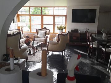 Casa en Venta en Cieneguilla – $1,300,000 USD Ideal para Eventos, Matrimonios, Fiestas Privadas y Hospedaje en Lima