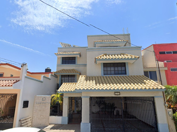 HERMOSA CASA EN VENTA DE REMATE EN MAZATLAN, SIN.