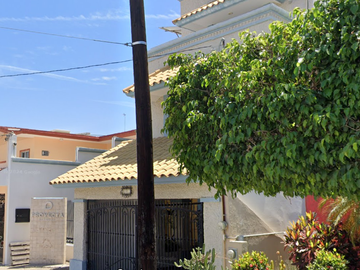 HERMOSA CASA EN VENTA DE REMATE EN MAZATLAN, SIN.