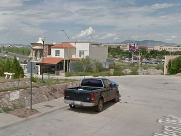 ÚNICA OPORTUNIDAD EN COLONIA CORDILLERAS CHIHUAHUA, CHIH. CERCA DEL NUEVO CAMPUS UNIVERSITARIO, PRECIO MUY POR ABAJO DE SU VALOR COMERCIAL