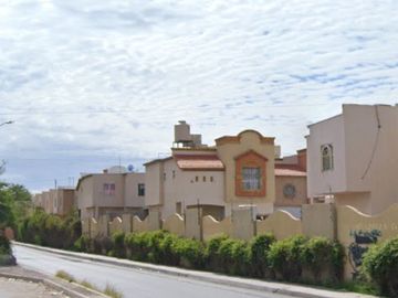 ÚNICA OPORTUNIDAD, FRACCIONAMIENTO PRIVADO, CALLE SAN MATEO, CERCA DE AV. DE LAS TORRES, CD. JUÁREZ CHIH. PRECIO MUY POR ABAJO DE SU VALOR COMERCIAL.