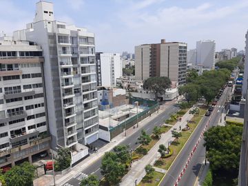 ALQUILO DEPARTAMENTO FLAT EN AV. AREQUIPA – MIRAFLORES