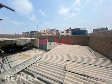 SE VENDE LOCAL DE 500M2 CERCA A LA AV. NICOLAS DUEÑAS Y ENRIQUE MEIIGS