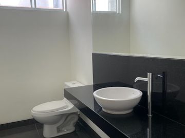 Vendo Exclusivo Dúplex De 246,43 M2 EN MIRAFLORES