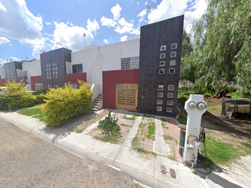 VENTA DE CASA EN QUERETARO , ALICUDI  , RINCONADA MEDITARRANEO