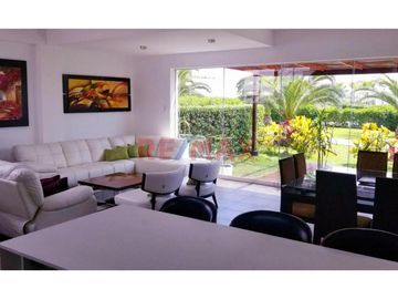 Hermosa Y Exlusiva Casa De Playa En Venta - Playa Coral