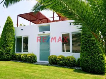 Hermosa Y Exlusiva Casa De Playa En Venta - Playa Coral